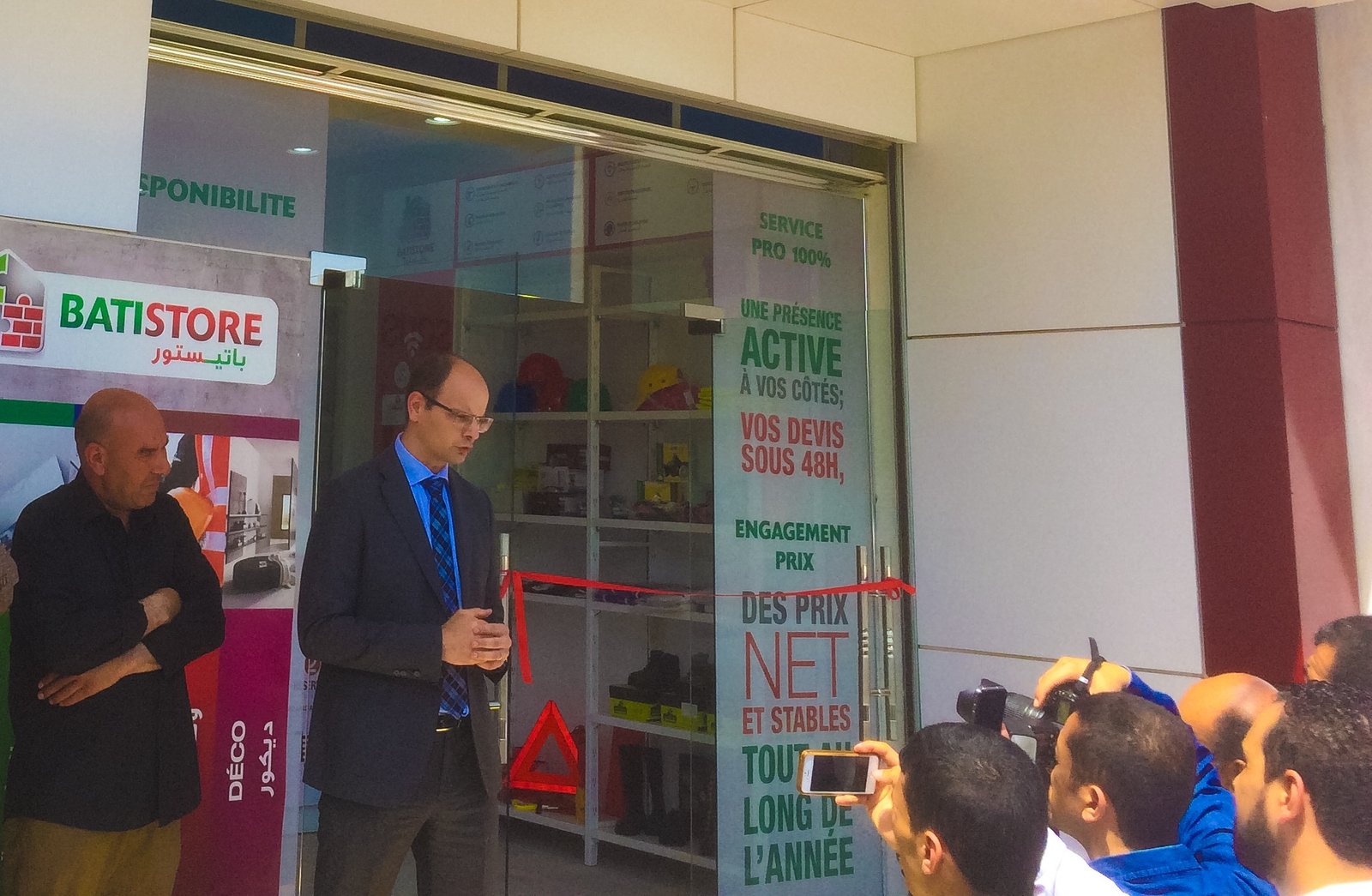 Le groupe Lafarge ouvre un Batistore « City » à Khracia