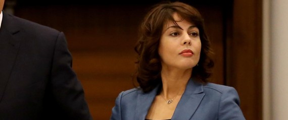 Le procès de l'ancienne ministre Imane Houda Feraoun reporté au 4 octobre