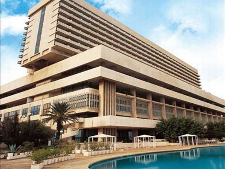 Moussa Ben Tamer: «Tous les hôtels sont prêts à recevoir les Algériens de l’étranger et à des prix raisonnables »