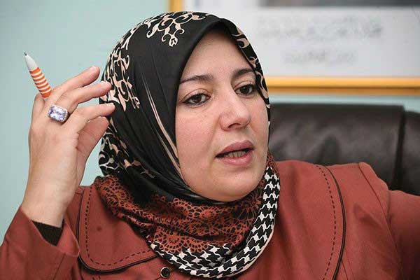 Naima Salhi entendue par la gendarmerie à Alger (avocats)