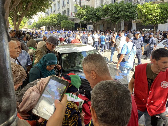 Alger : Cinq manifestants placés sous contrôles judiciaire