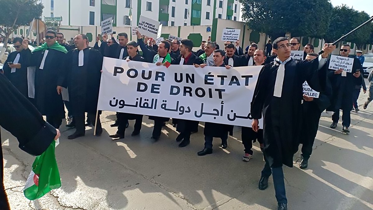 Marche des avocats : Le barreau de Tizi Ouzou dénonce une tentative de division