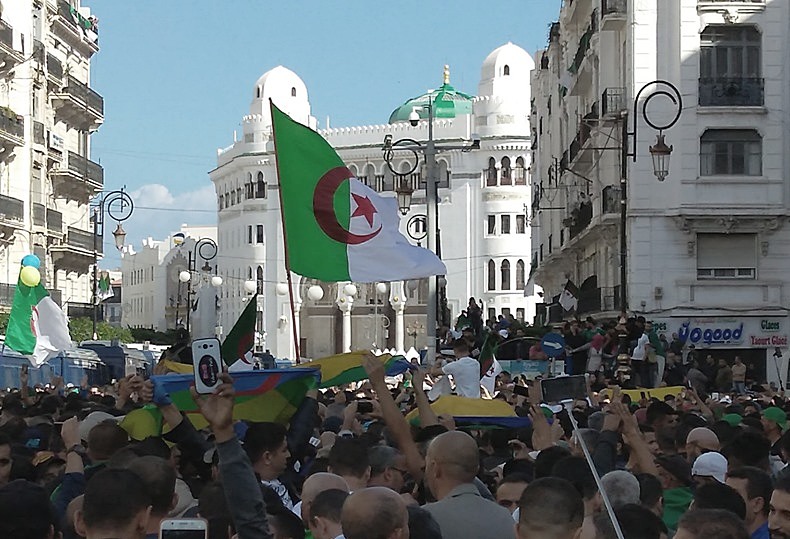 Hirak du 1er novembre : Mobilisation spectaculaire à Alger
