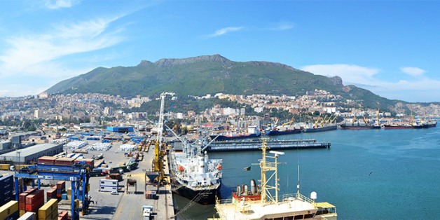 Crise économique : le port de Bejaia fait de la résistance