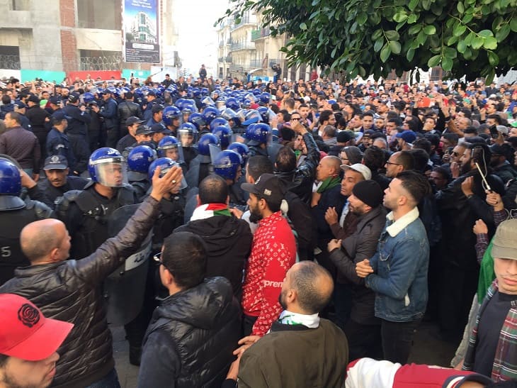 Alger centre: manifestation contre l'organisation de la présidentielle