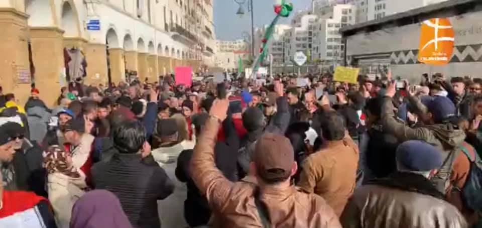 48e mardi à Alger : Le journaliste de Berbère Télévision empêché de couvrir la marche