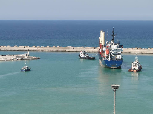 Son équipage n'est pas atteint par le Coronavirus : Un navire en provenance d'Italie autorisé à accoster au port de Ténès