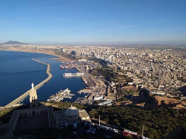 Port d'Oran : le volume des exportations hors-hydrocarbures en forte hausse