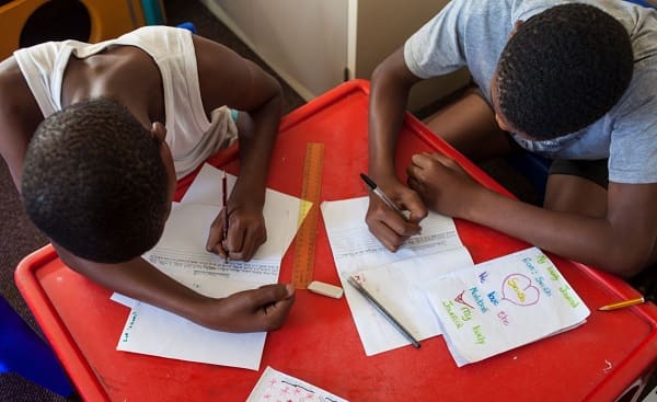 Covid-19: L’OMS plaide pour l’ouverture des écoles en Afrique