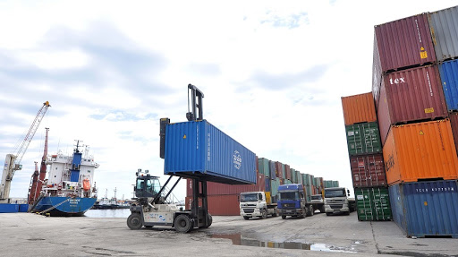 Produits alimentaires interdits à l'exportation : des marchandises bloquées aux ports