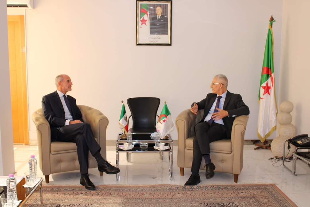Ait Ali reçoit l’ambassadeur du Mexique en Algérie