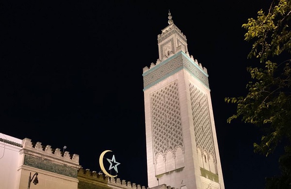 Ramadan : la prière des tarawih autorisée dans les mosquées