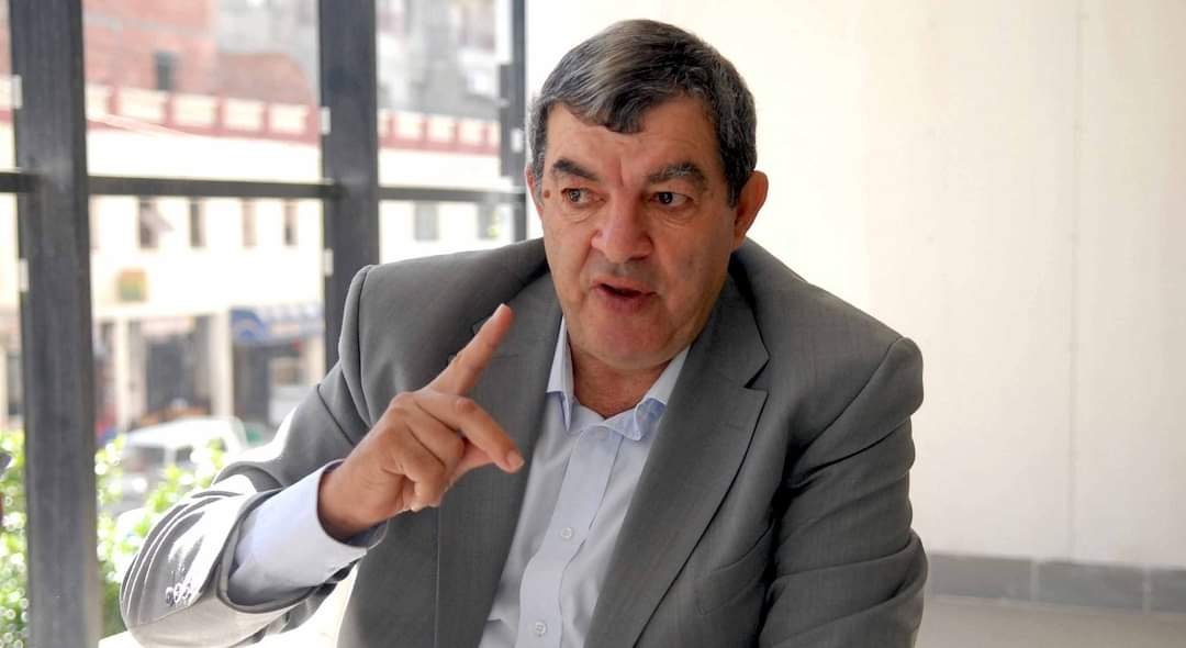 La JS Kabylie pleure l’emblématique président Hannachi — Algérie La JS Kabylie pleure l’emblématique président Hannachi — Algérie