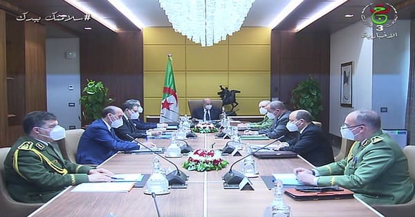 Le Président Tebboune préside une réunion du Haut Conseil de Sécurité