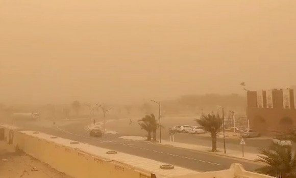 BMS : Des vents forts sur plusieurs wilayas de l'Ouest et du Sud du pays