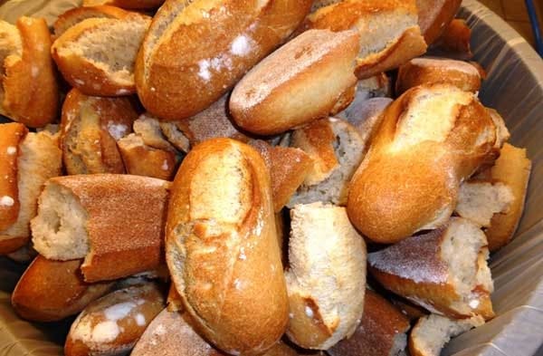 Les Algériens gaspillent 600 tonnes de pain par jour