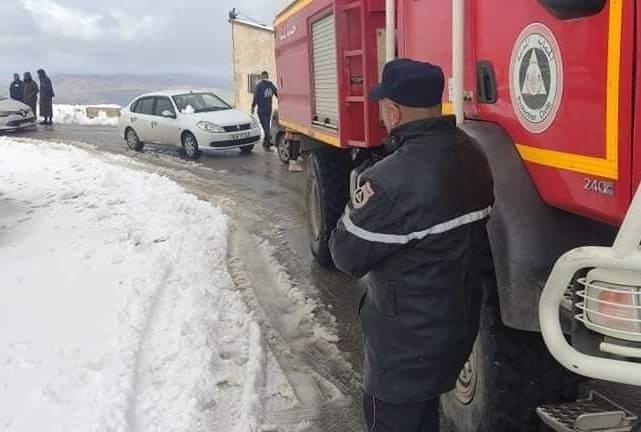Douze personnes coincées par la neige à Tikjda secourues