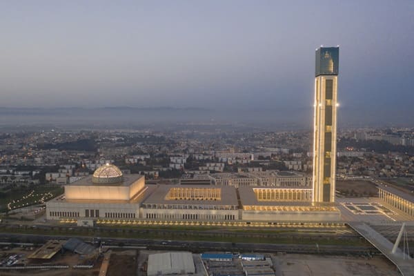 Publication des décrets exécutifs relatifs à la Grande mosquée d'Alger