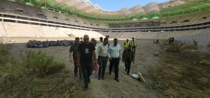 Nouveau stade de Tizi-Ouzou : l'entreprise chargée des travaux d'aménagement intérieur installée
