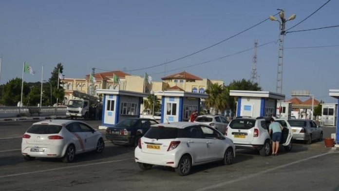 Plus de 60.000 touristes algériens ont visité la Tunisie depuis la réouverture des frontières terrestres