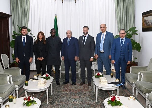 Le Président Tebboune reçoit une délégation de la société Meta