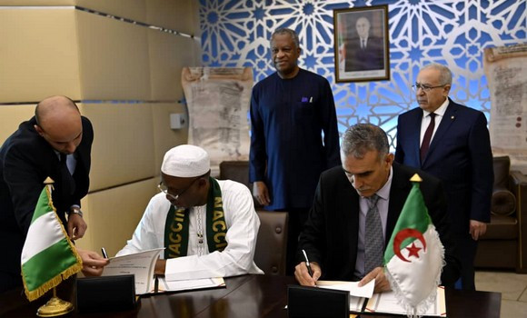 Signature d’un accord portant création d'un Conseil d'affaires algéro-nigérian