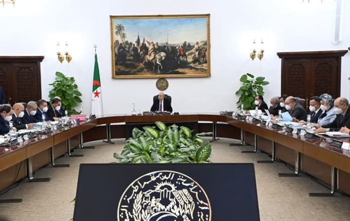 Le Président Tebboune préside dimanche une réunion du Conseil des ministres