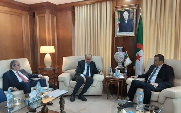 Hydrocarbures : le groupe saoudien Delta Energy veut investir en Algérie