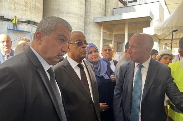Ali Aoun inspecte le complexe AGRODIV de Corso