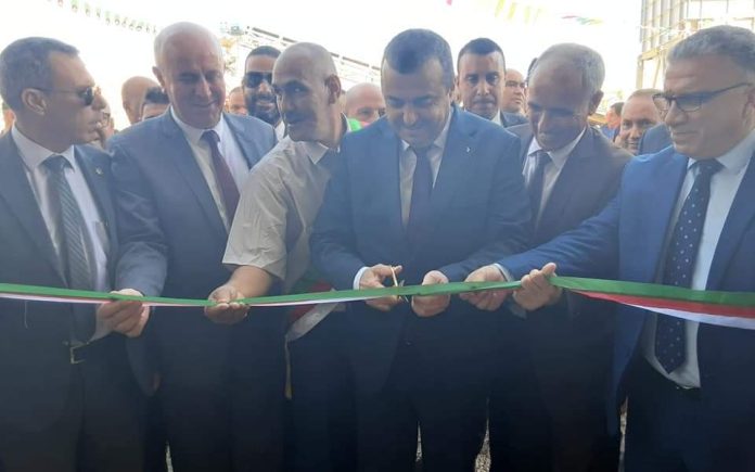 Arkab supervise l'inauguration de l'usine de production de bentonite à Tlemcen