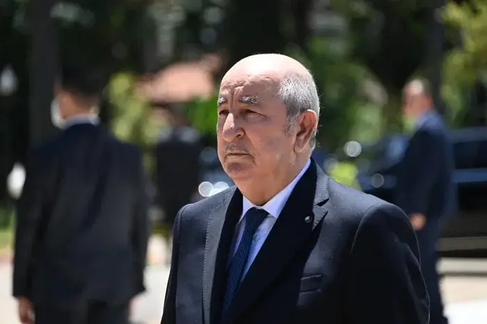 Le président Tebboune entame une visite de travail et d’inspection dans la wilaya de Bechar