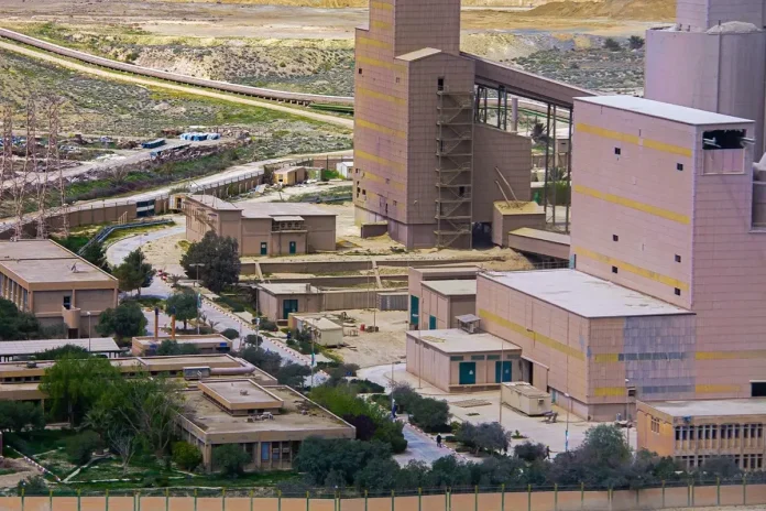 La Cimenterie d'Ain Touta prévoit l’exportation de 300.000 tonnes de clinker à fin 2023