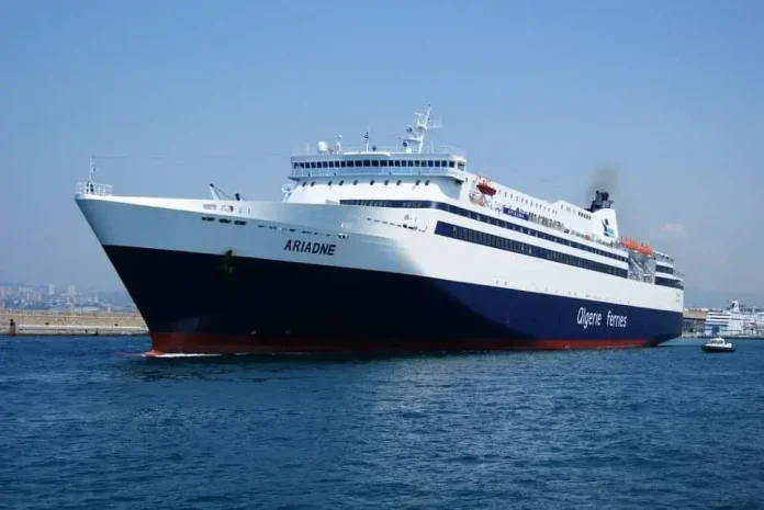 Algérie Ferries affrète le navire grec 