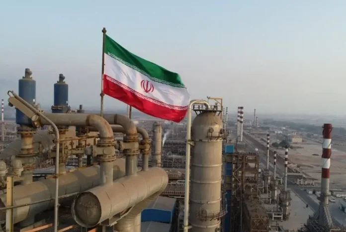 Le pétrole en baisse, le marché croit à la désescalade malgré l'attaque iranienne