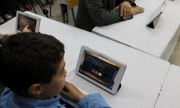 ENIE va produire deux millions de tablettes pour les écoles en 2025