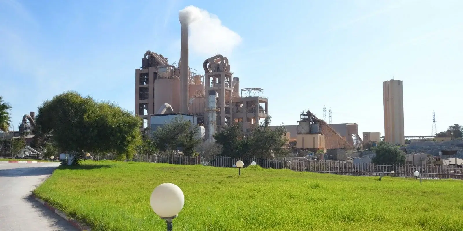 Ciment Vert L Alg rie Investit Dans Trois Sites De Production 