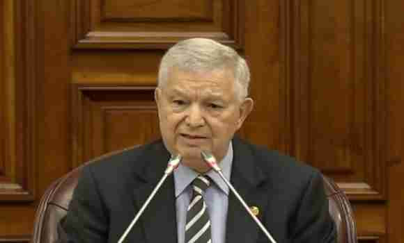 Azzouz Nasri élu nouveau président du Conseil de la nation